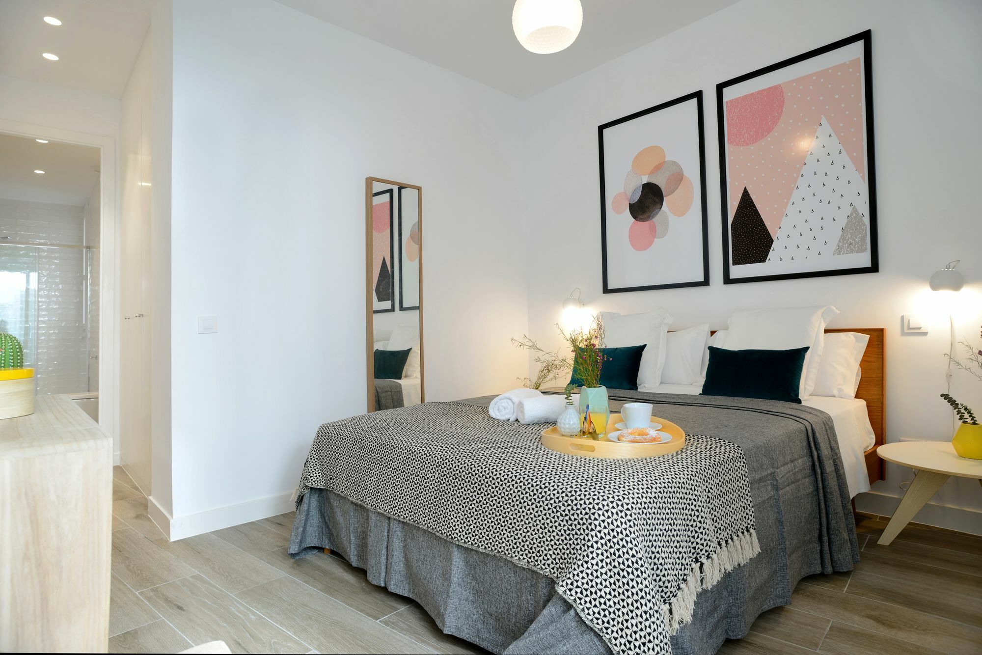 Nqn Aparts & Suites Madrid Luaran gambar